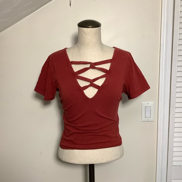 Forever 21 Tops - Forever 21 Plus Sexy Crop T-Shirt, Size 1X